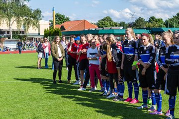 Bild 48 - wBJ SV Henstedt Ulzburg - Hamburger SV : Ergebnis: 0:2